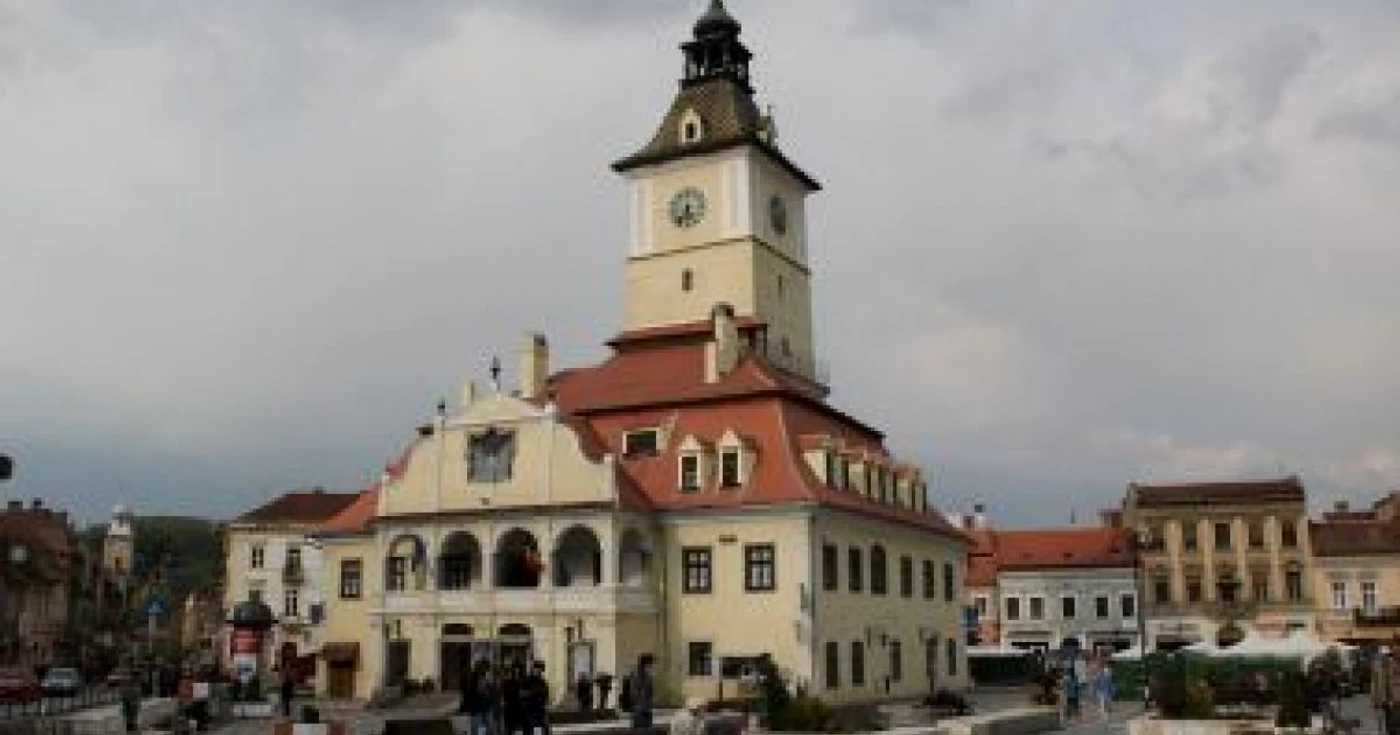 Braşov: Fotografii expuse la Casa Sfatului