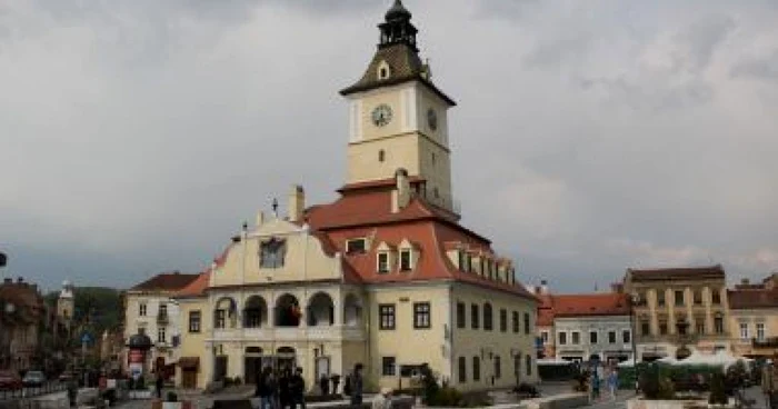 Braşov: Fotografii expuse la Casa Sfatului