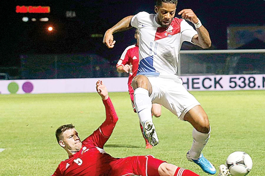 Daniel Pancu a debutat la  echipa naţională a României  în 2001, într-un meci cu  Georgia şi a jucat ultimul  meci pentru tricolori în 2005,  împotriva Olandei (Fotografii: Mediafax/Reuters)