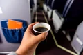 cafea in avion  istock jpg