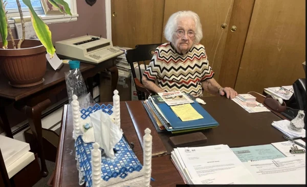 Mariam Todd, la 100 de ani, încă lucrează șase zile pe săptămână FOTO : Medical Insights Hub