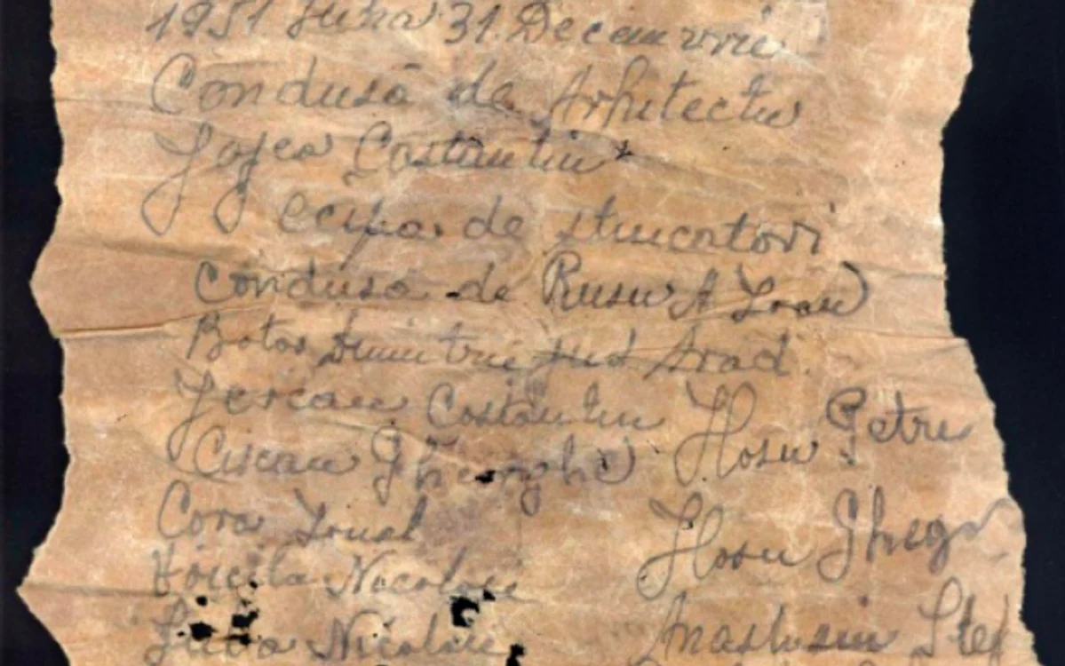 Mesajul găsit în ziduri Cazino Constanţa Sursa ziuaconstanta.ro / arh. Radu Cornescu