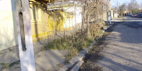 Cartierele mărginașe vor avea apă și canalizare 