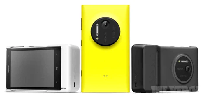 Nokia Lumia 1020 va beneficia şi de o baterie externă. FOTO The Verge