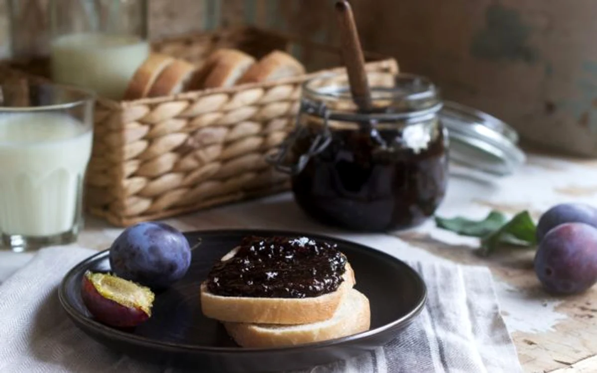 Magiunul e deliciul din cămară în anotimpul rece FOTO Shutterstock