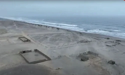 Un templu din Peru oferă indicii despre sacrificii umane practicate în urmă cu 3.000 de ani (© Youtube / Agencia de Noticias Andina)