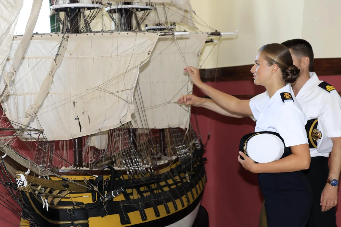 Prințesa Leonor la Școala de Marină Militară Navală. FOTO: Escuela Naval Militar de Marin
