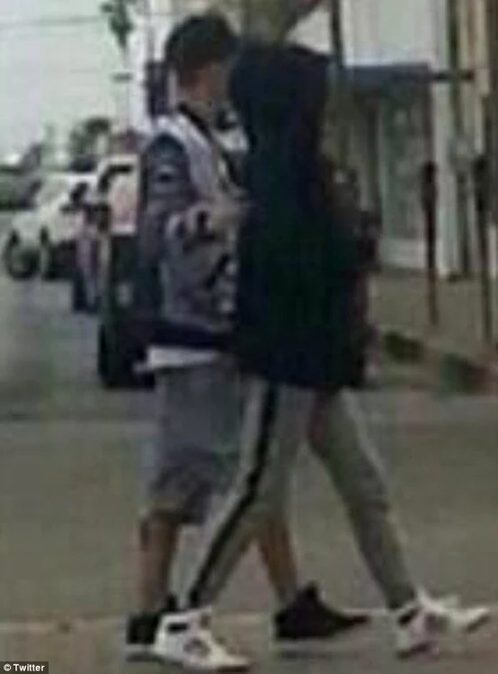 Justin Bieber şi Selena Gomez, din nou împreună (foto: Twitter)