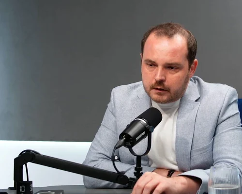 ALEXANDRU ROGOBETE 7 mp4 thumbnail png