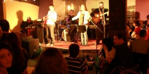 Muzică bună în Sala Piano