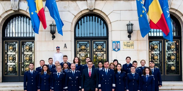 politisti romani la paris FOTO Politia romana
