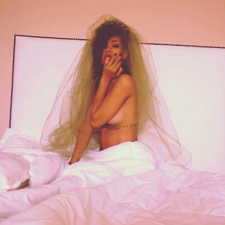 rihanna facebook
