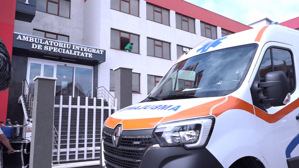 Bucătăreasă de la spitalul din Fălticeni, intoxicată la serviciu cu vapori toxici