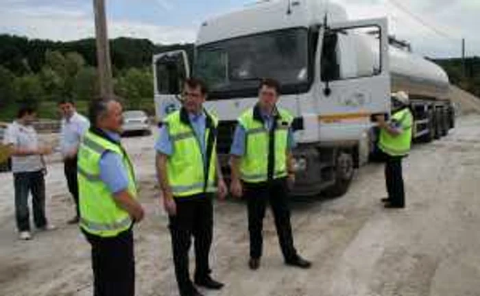 Tir-urile au fost trase pe dreapta de reprezentanţii ARR