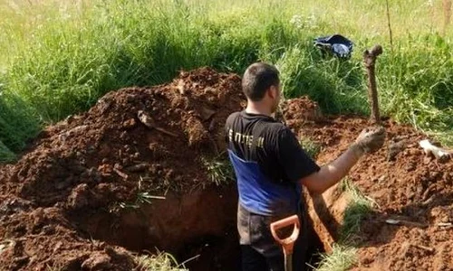 Resturi umane a mii de prizonieri, inclusiv români, găsite într o groapă comună din Rusia jpeg