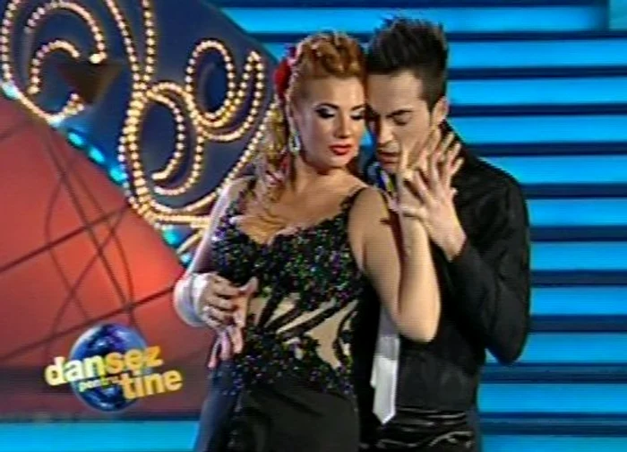 Mihaela Borcea a dansat cu Petrişor Ruge (Foto: Captură video ProTV)