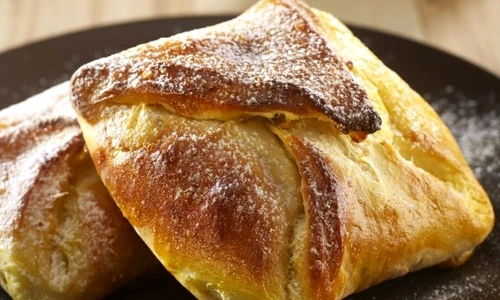 poale n brau cu branza dulce si stafide jpeg