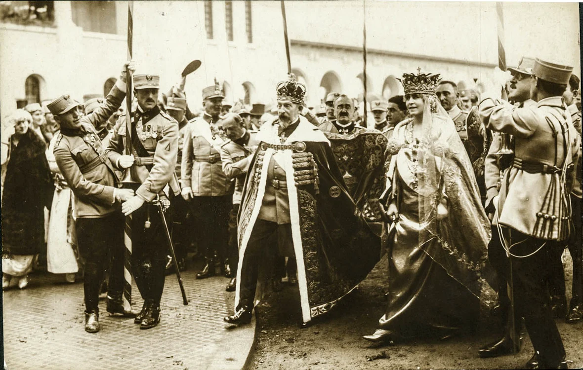 Regele și Regina, după Încoronare FOTO Muzeul Unirii