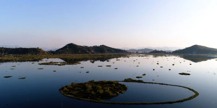 Loktak, lacul din India care „respiră” / foto: captură video