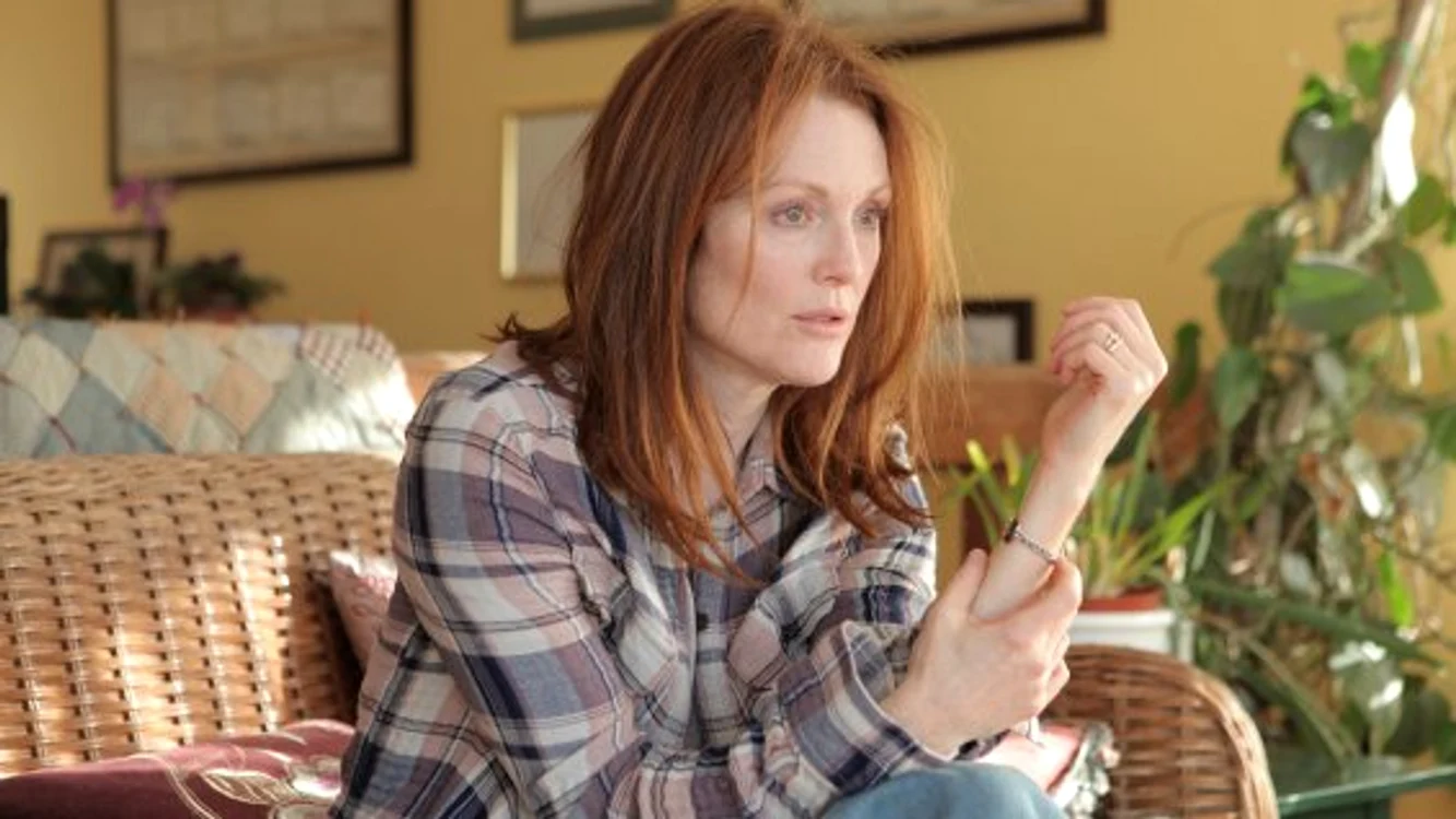 Julianne Moore, favorită la Oscar 2015