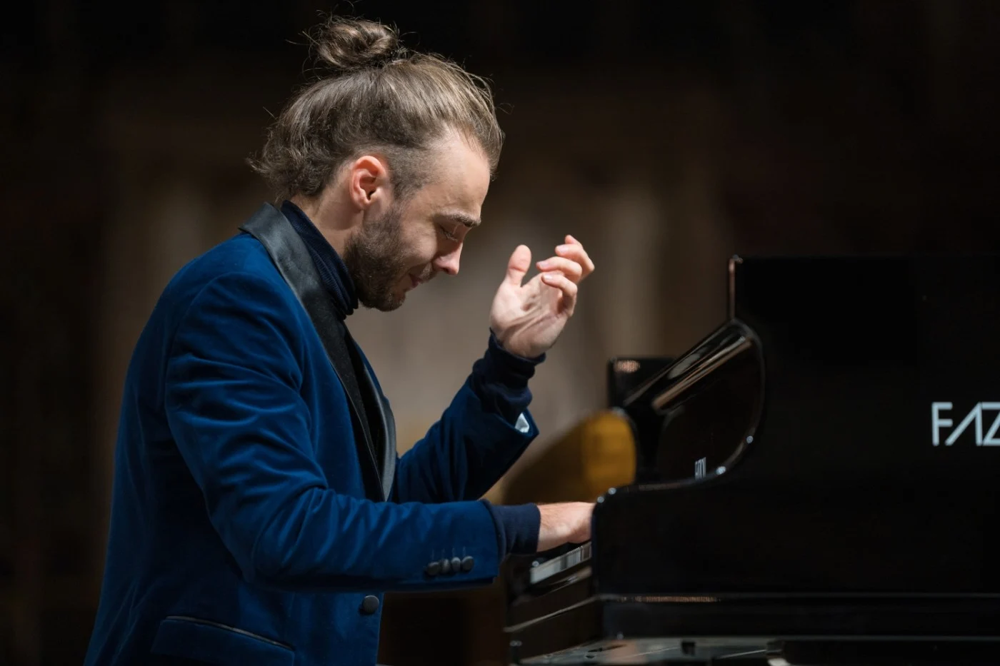 Pianistul Daniel Ciobanu, Primul Artist în Rezidenţă Al Filarmonicii ...