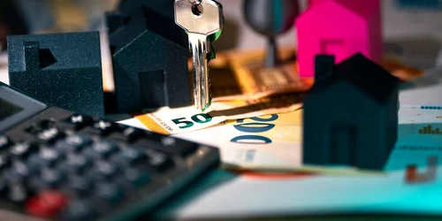 + credit ipotecar jpg