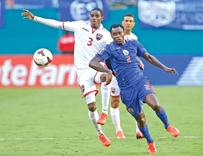 
    Alcenat are mari  probleme la echipa  naţională  