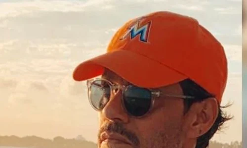 foto baza marc anthony 2 0 jpeg