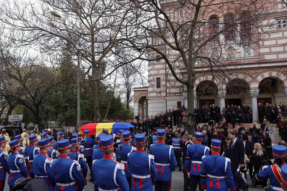 Detalii emoționante de la slujba de înmormântare a lui Mircea Lucescu. „Păcat că toate aceste lucruri s-au spus acum, când nu mai este!”