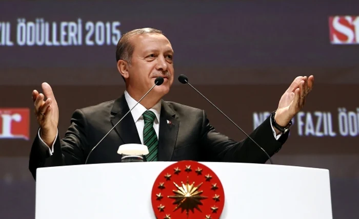 
    Presa l-a pus la zid pe președintele turcFoto: AP  