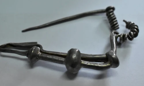 Piese din tezaurul dacic de la Cehei, expuse la Muzeul Național al Țaranului Român (foto: Muzeul Județean de Istorie și Artă Zalău)