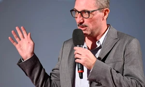 „O poveste cu mafie despre un Romeo și Julieta sicilieni” – interviu cu regizorul Antonio PIAZZA jpeg