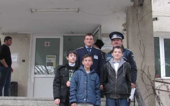 Trei dintre elevi vor să devină poliţişti FOTO: Ionuţ Balaban