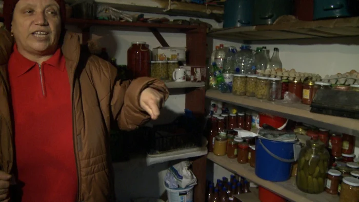Oamenii au depus plângeri, poliţiştii au venit şi au luat amprente, dar ancheta avansează cu pasul melcului