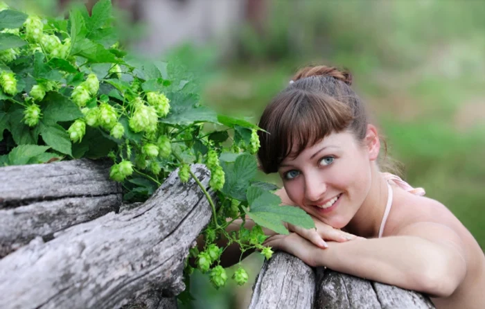 
    Pentru acţiunea calmantă, se recomandă infuzia din conuri de hamei.www.clicksanatate.ro  