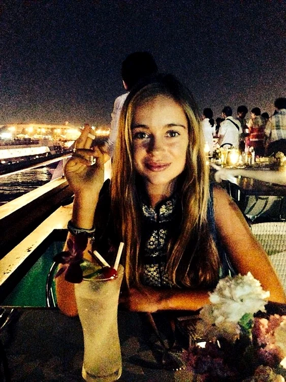 Amelia Windsor este o petrecăreață