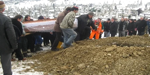 Înmormântările se scumpesc de anul viitor 