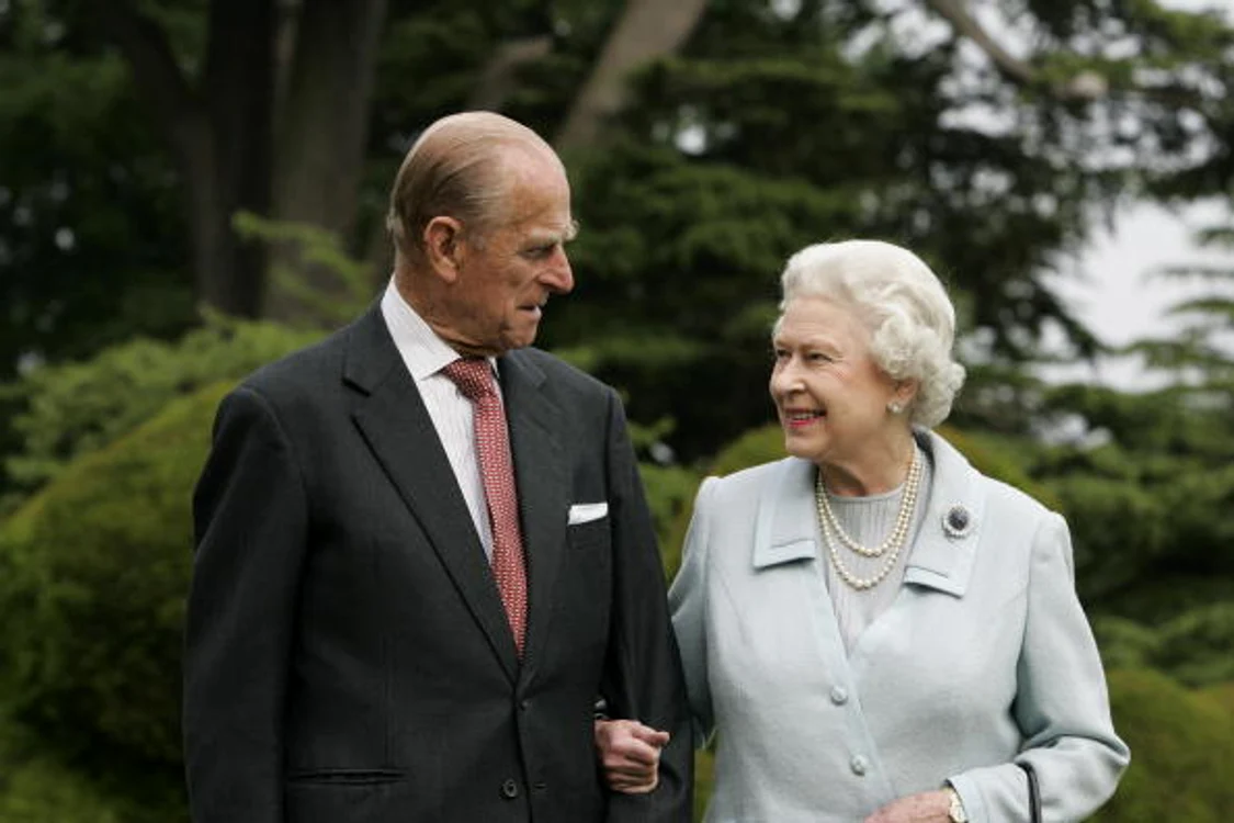 
    Regina Elisabeta a II-a și Prințul Philip aniversează 71 de ani de căsnicie Foto Getty Images  