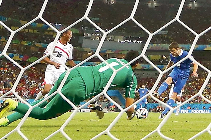 
    Sokratis a adus  egalarea în minutele  de prelungire   