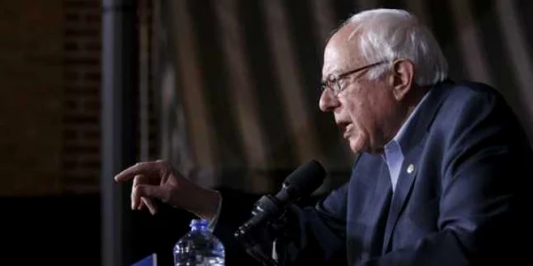 Bernie Sanders la Mason City