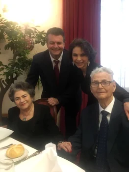 Familia Badescu jpeg