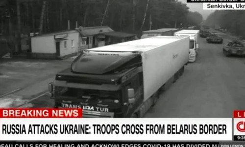 VIDEO // Trupe şi vehicule militare, filmate trecând din Belarus în Ucraina jpeg