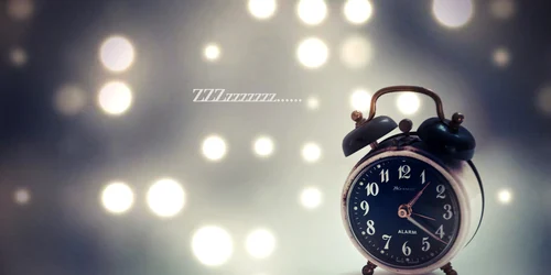 insomnie, ceas destaptator   foto pixabay jpg