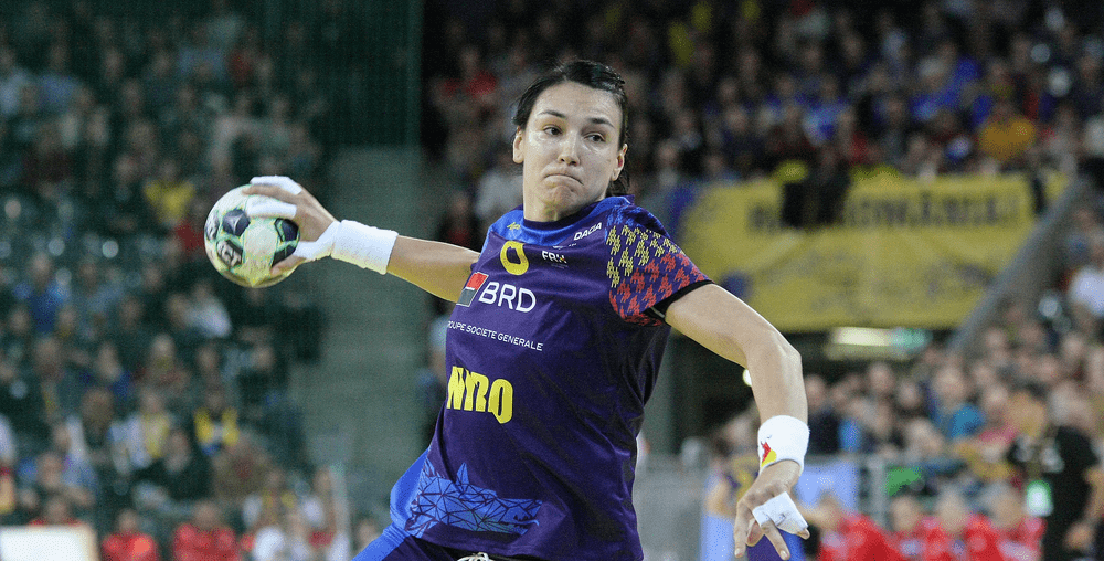 Lotul României pentru Euro 2022 la handbal. Două jucătoare au nevoie de procură de la părinți pentru a juca 