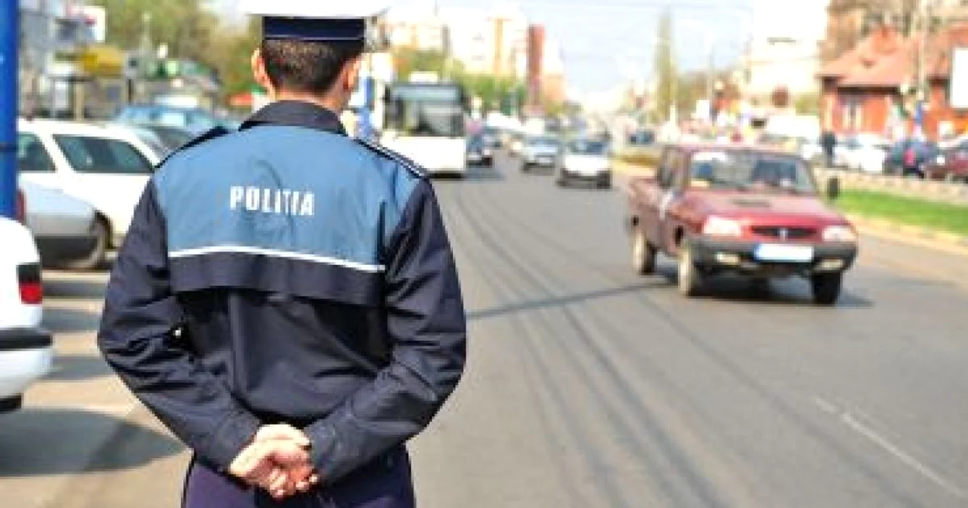 Craiova: Doi bărbaţi au fost surprinşi la volan în stare de ebrietate