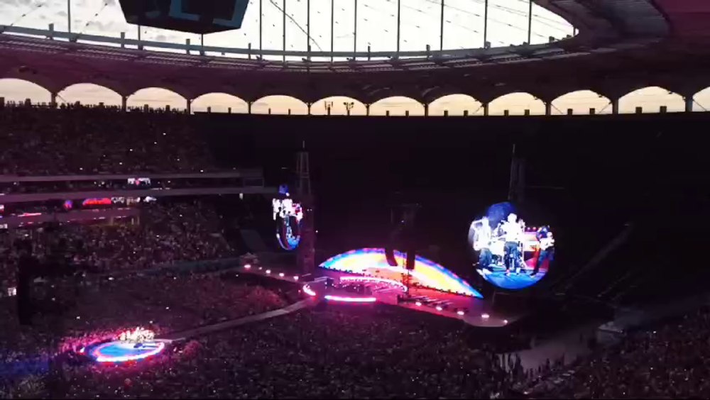 Show memorabil Coldplay la București. Cum s-a văzut concertul din tribune. Despre momentul Babasha FOTO VIDEO