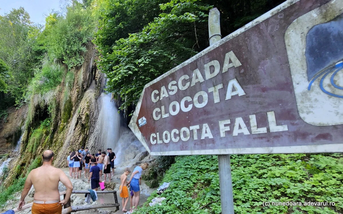 Cascada Clocota din Geoagiu Băi. Foto: Daniel Guță