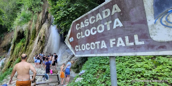 Geoagiu Băi, cascada clocota, germisara  Foto Daniel Guță  ADEVĂRUL (5) jpg