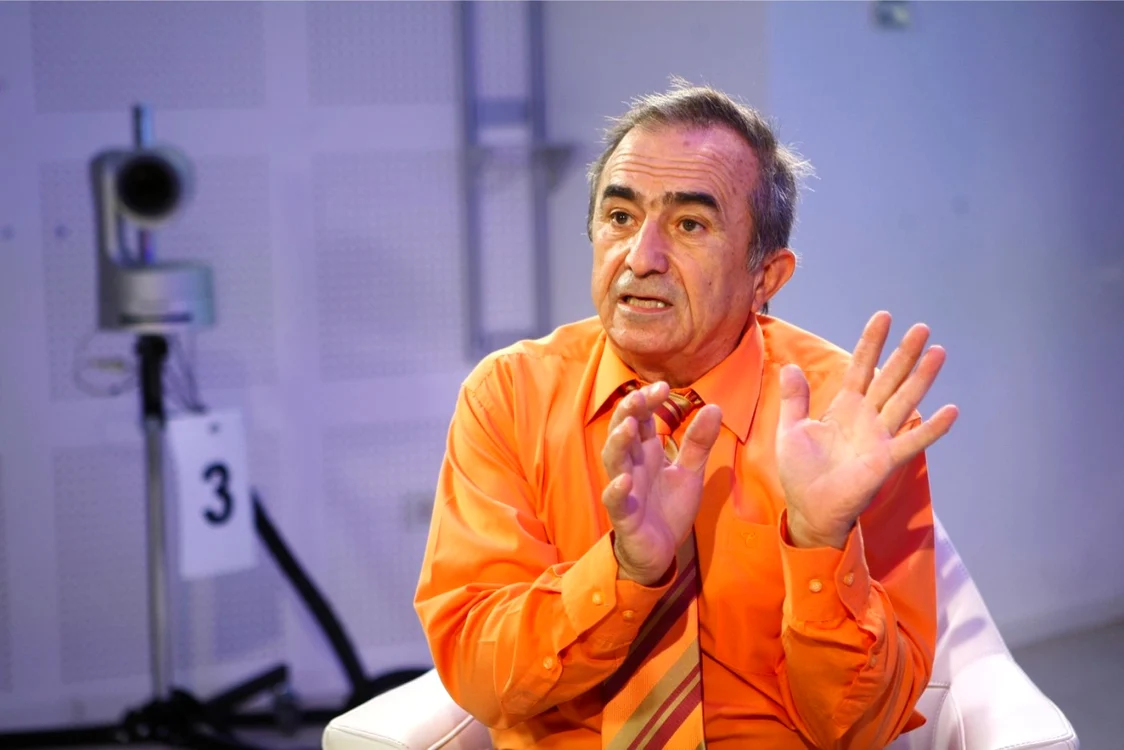 Tudor Popescu, expert în termoficare, în studioul Adevărul Live FOTO Eduard Enea