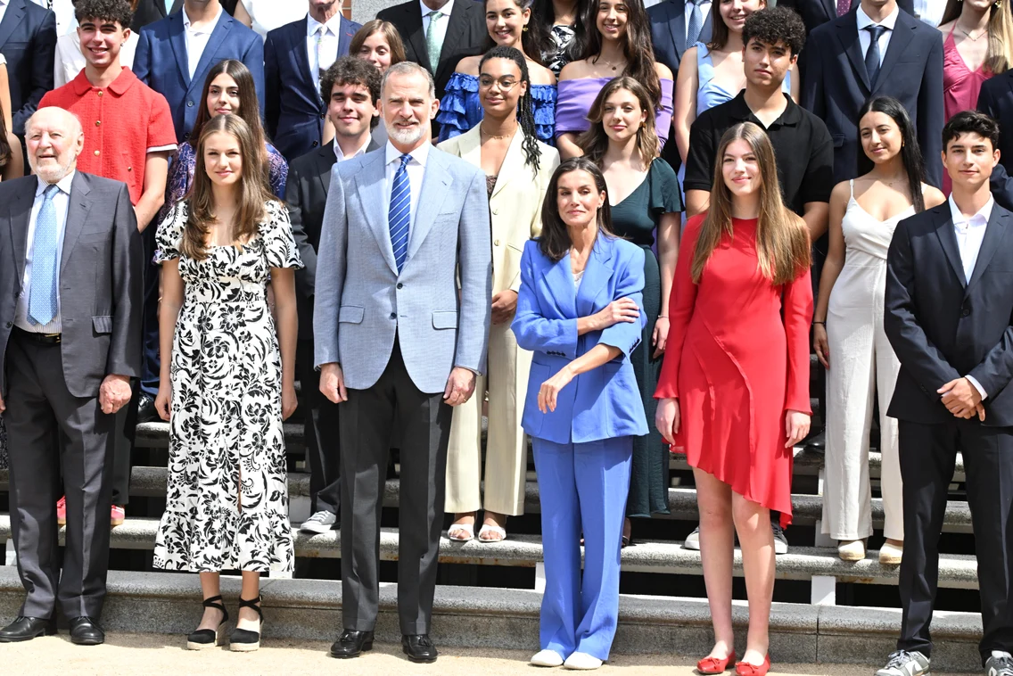 Regele Felipe, Regina Letizia, Leonor și Sofia 